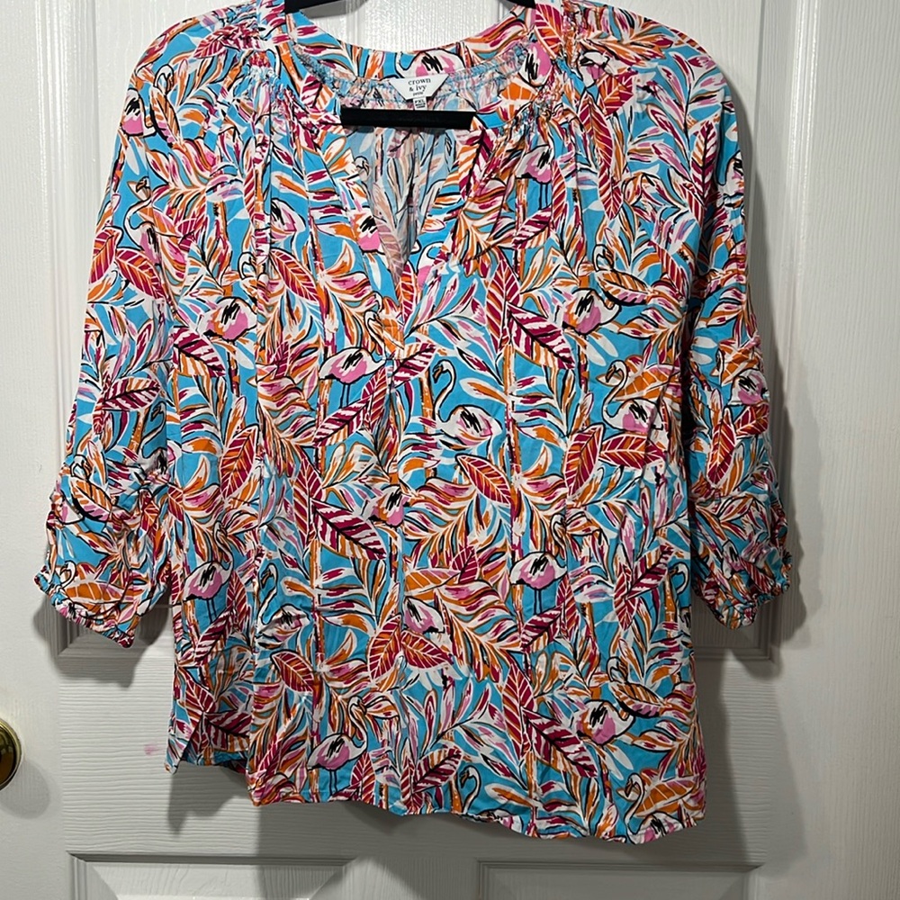 Crown & Ivy split neck top